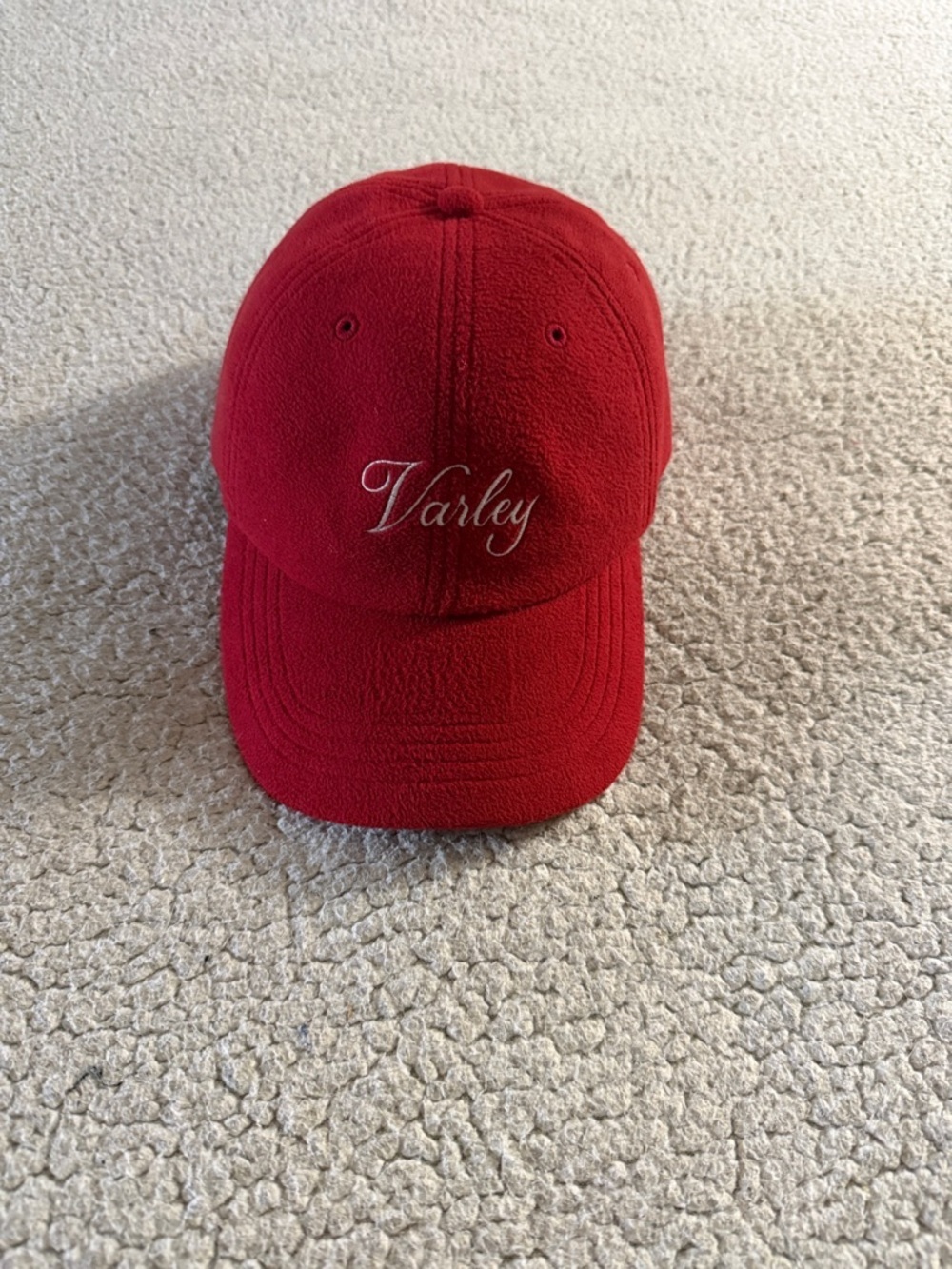 Varley Tamar Fleece Cap in Red Dahlia